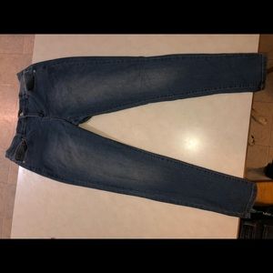 Pre-owned New York and Company Soho legging jeans.